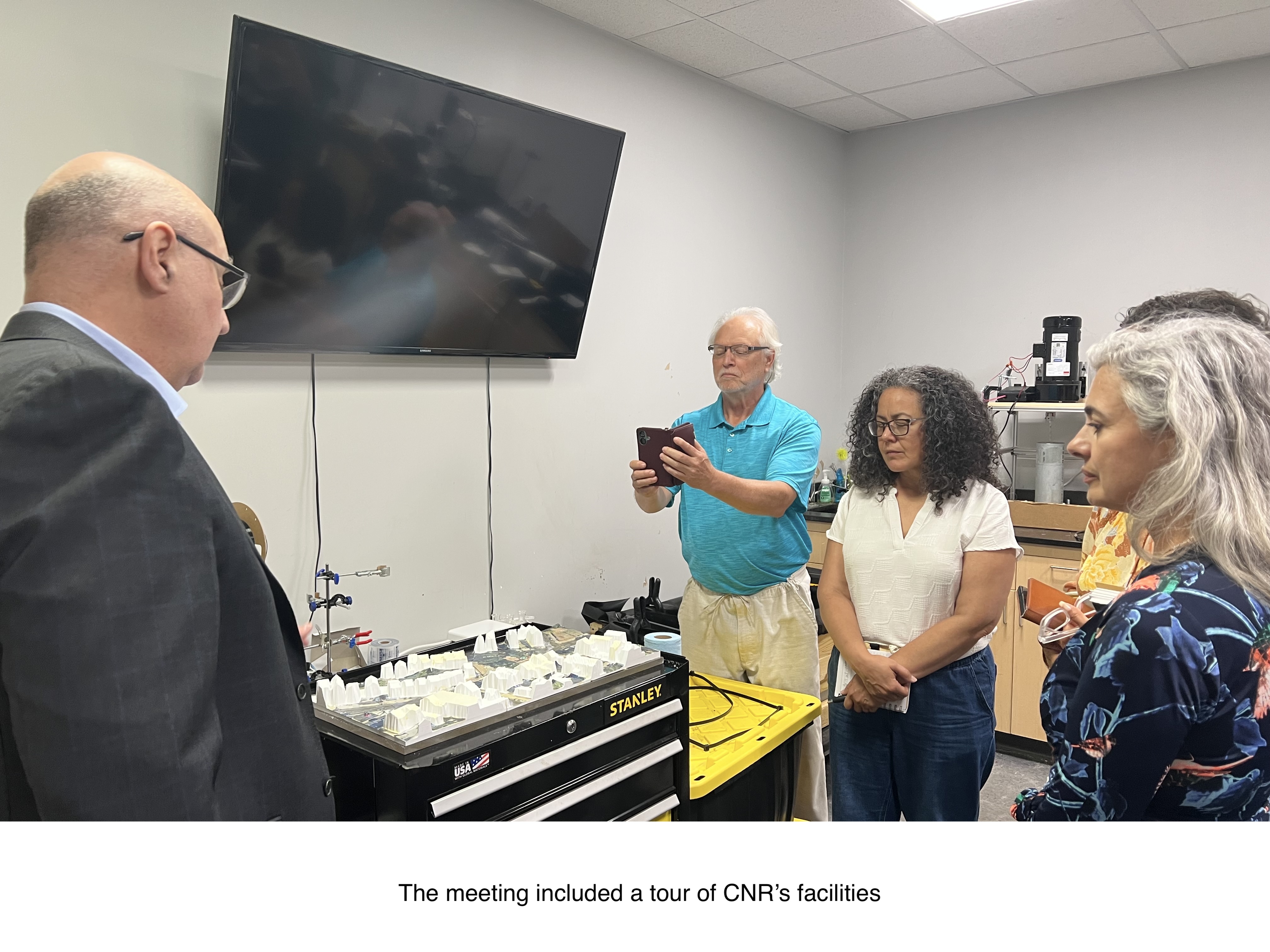 Dr. Michel Boufadel showing members of the Jersey Water Collaborative some of CNR's facilities 
